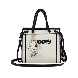 MOUSOON กระเป๋าสะพายผญ แฟชั่น สพายผญ หิ้วผญกระเป๋าผ้าcanvas snoopy