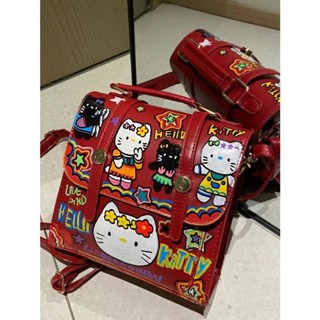 (($Most Popular$) ใหม่ กระเป๋าเป้สะพายหลัง ลายกราฟฟิตี้ Hello Kitty น่ารัก เหมาะกับนักเรียนมัธยมต้น สําหรับผู้หญิง 2023