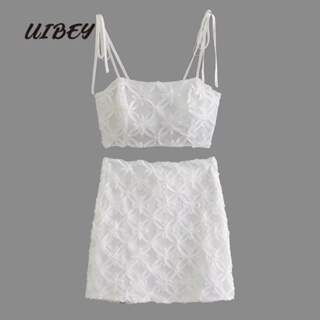 Uibey เสื้อลูกไม้ ลายดอกไม้ ขนาดเล็ก + กระโปรงยาวครึ่งตัว 4610