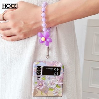 Hoce เคสโทรศัพท์มือถือ กันกระแทก ลายดอกไม้น่ารัก พร้อมสายโซ่คล้องมือ แฟชั่น สําหรับ Samsung Galaxy ZFlip4 Flip3 zflip5 5G