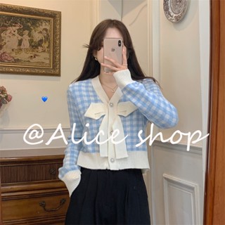 Alice เสื้อแฟชั่นผู้หญิง เสื้อแขนยาว คลุม ไหมพรม ครอปเสื้อแขนยาว  ทันสมัย สบาย Trendy Unique A21K043 36Z230909