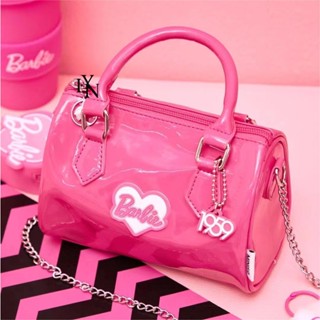 LYN Barbie bag กระเป๋าสะพายไหล่ผู้หญิง Barbie Girl กระเป๋าถือเคลือบมันหนังสิทธิบัตร