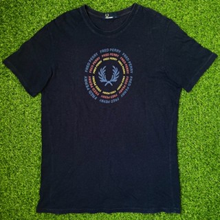 (AUTHENTIC100%) FRED PERRY Navy Men’s T-shirt size L เสื้อยืด เฟรดเพอร์รี่ คอกลม แขนสั้น สีกรมท่า ของแท้ มือสอง2 สภาพดี