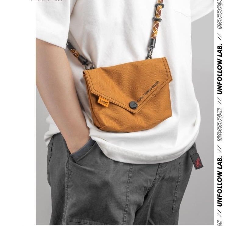 Nocoque Street Wear กระเป๋าสะพายไหล่ ผ้าไนล่อน ขนาดเล็ก ใช้คู่ สําหรับใส่โทรศัพท์มือถือ [mushroom]