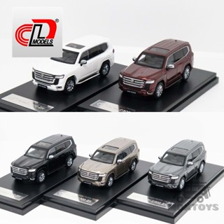 โมเดลรถยนต์ LCD 1:64 Toyota Land Cruiser 300 ZX SUV Diecast