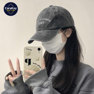 [CoraKay] หมวกเบสบอล ปี 2023 ขนาดเล็ก สีเทา เข้ากับทุกการแต่งกาย แฟชั่นฤดูร้อน สไตล์เกาหลี สําหรับผู้ชาย และผู้หญิง