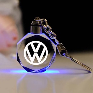 【พร้อมส่ง】พวงกุญแจรถยนต์ Led จี้คริสตัล สําหรับ Volkswagen Golf 4 5 6 7 8 Phaeton Beetle Passat Touareg Sharan Matvey