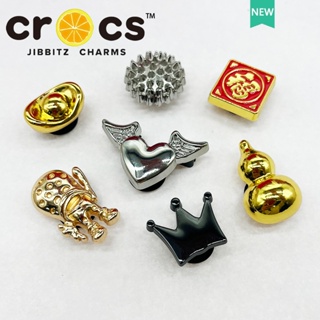 Jibbitz อุปกรณ์เสริม หัวเข็มขัดโลหะ สีทอง สีเงิน สําหรับรองเท้า crocs DIY 2023