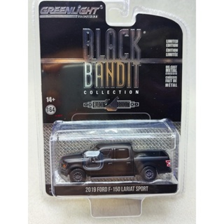 พร้อมส่ง ไฟสีเขียว 1: 64 Black Bandit Series 28-2019 Ford F-150 Lariat Sport