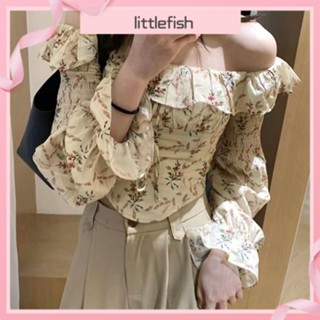 [littlefish] เสื้อเชิ้ตเปิดไหล่ข้างเดียว ลายดอกไม้ หรูหรา ลดอายุ ขนาดเล็ก เหมาะกับฤดูร้อน สําหรับผู้หญิง