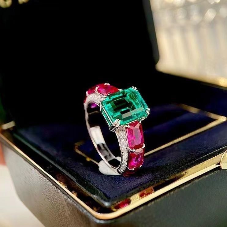 แหวนชุบเงิน S925 สีเขียว สีแดง สีตัดกัน