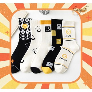 **พร้อมส่ง** UNISEX ถุงเท้าข้อยาวแฟชั่นเกาหลี ญี่ปุ่น น่ารัก เนื้อฝ้าย80%