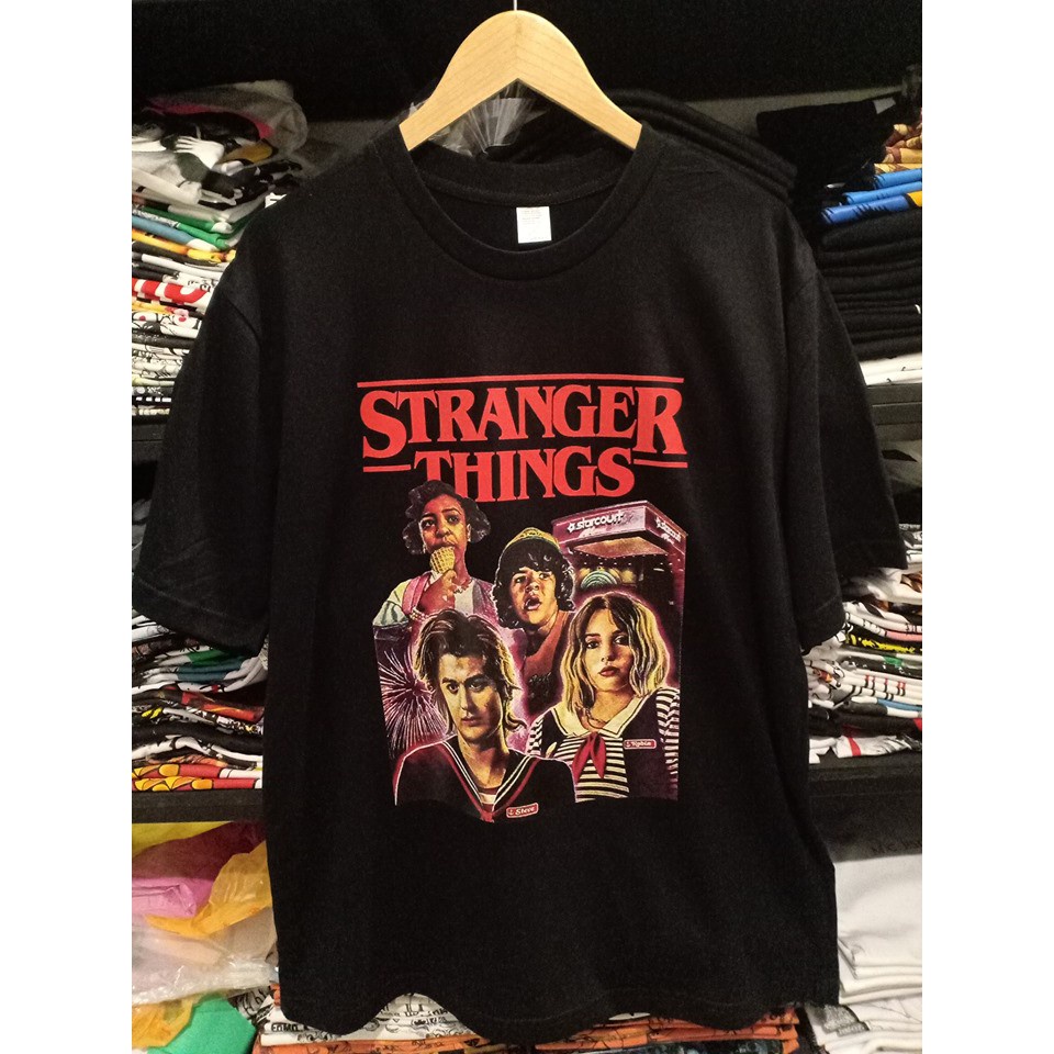 พิมพ์ลาย Stranger Things เสื้อยืด สกรีนหน้าหลัง