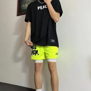 MANSTR ใหม่กางเกงขาสั้นทรงหลวมพิมพ์ลายตัวอักษรสไตล์ฮิปฮอปสตรีทอเมริกันฤดูร้อนสําหรับผู้ชายกางเกงวิ่ง
