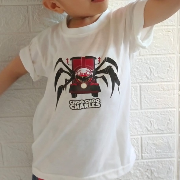 เสื้อยืด พิมพ์ลาย CHOO CHOO CHARLES GAME VIRAL เหมาะกับผู้ใหญ่ และเด็กผู้ชาย อายุ 1-12 ปี ไซซ์ S-5XL มีสีขาว สีดํา