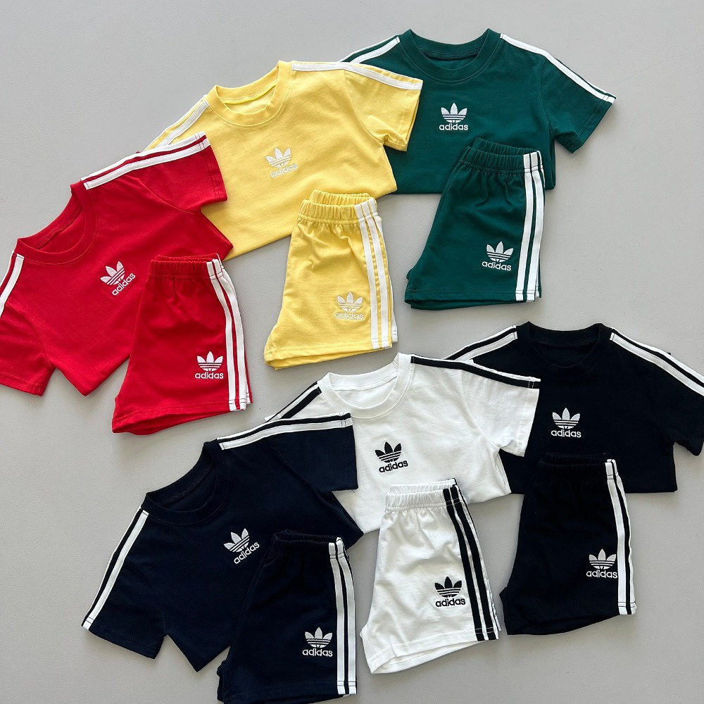 เสื้อผ้าเด็กเกาหลีชายหญิงตัวอักษรกางเกงขาสั้นแขนสั้นฤดูร้อนเด็กรอบคอเสื้อยืดชายที่เรียบง่ายปักสอง @
