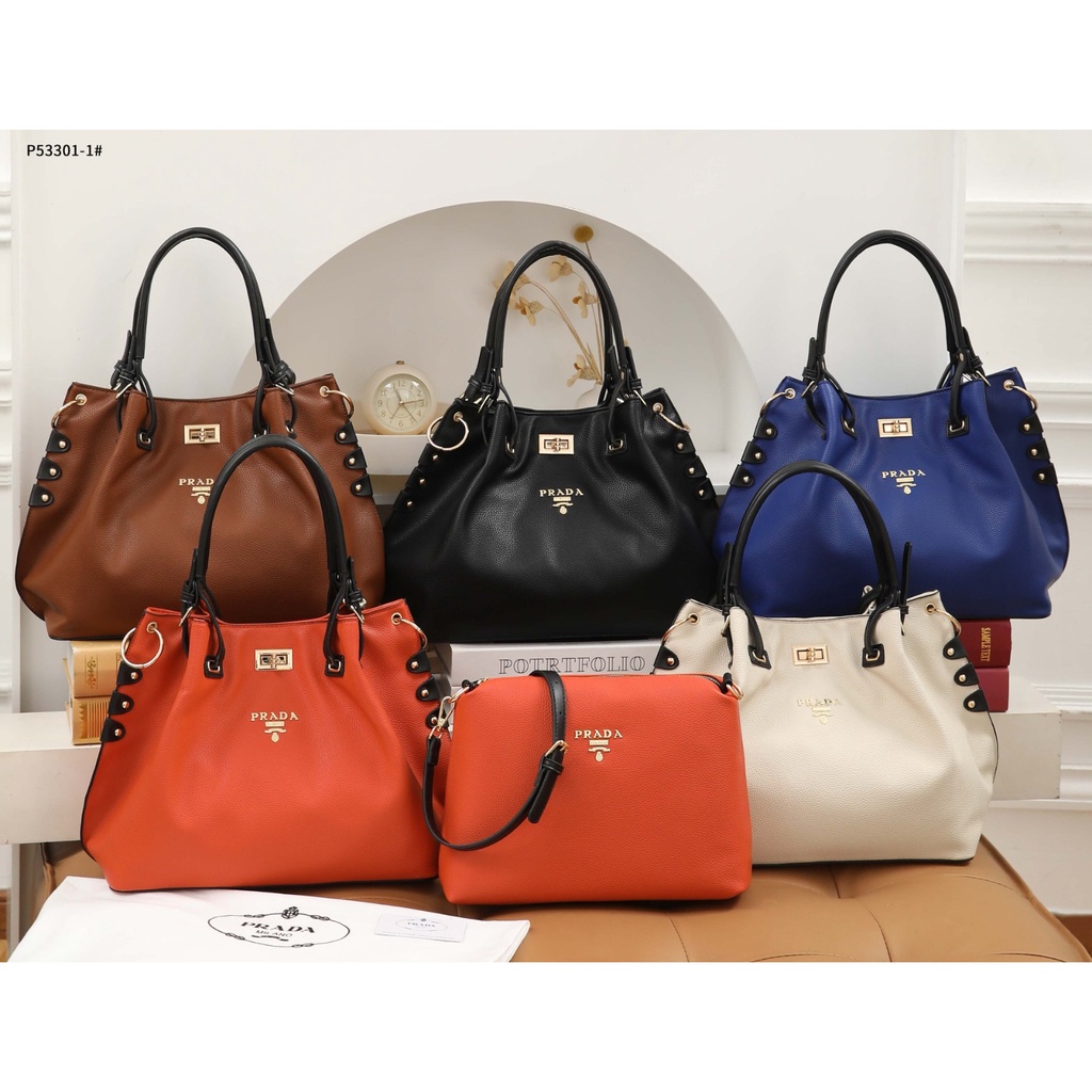 Kr Tas Cervo กระเป๋า P53301-1 หนัง Slingbag ผู้หญิง Semiplatinum 34 ซม.ธรรมดา