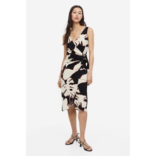 H&amp;M  Woman V-neck wrap dress 1153715_1