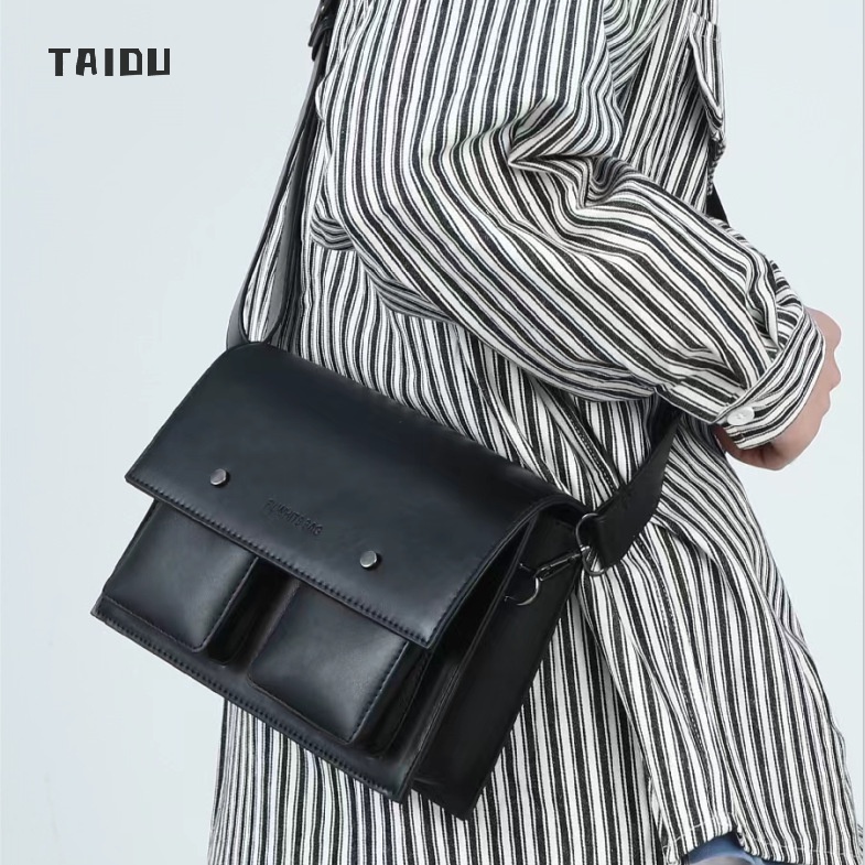 TAIDU กระเป๋าผู้ชายใหม่ กระเป๋าสี่เหลี่ยมใบเล็กระดับไฮเอนด์ Messenger ของผู้ชายแฟชั่นย้อนยุค ความจุสูง