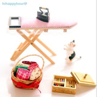 Hihappyhour 1:12 บ้านตุ๊กตาเหล็กจิ๋ว พร้อมชุดโต๊ะรีดผ้า ของเล่นเฟอร์นิเจอร์คลาสสิก ใหม่