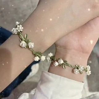 พร้อมส่ง สร้อยข้อมือ ลายลิลลี่ ของขวัญวันวาเลนไทน์ สําหรับนักเรียนหญิง