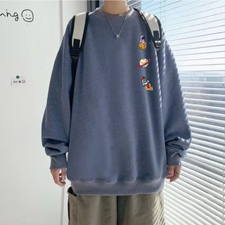 เสื้อกันหนาวแขนยาว คอกลม พิมพ์ลายการ์ตูนนักบินอวกาศ แฟชั่นฤดูใบไม้ร่วง สไตล์เกาหลี สําหรับผู้ชาย ไซซ์ M - 8XL