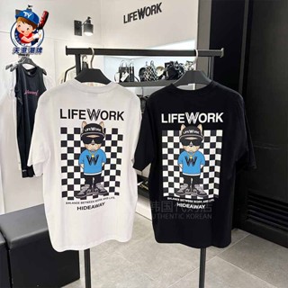 【พร้อมส่ง】เสื้อยืดแขนสั้น ลายตารางหมากรุก สําหรับผู้ชาย และผู้หญิง