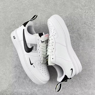 ขายดี NK Air Force 1"07 Low Utility/White รองเท้าวิ่งลําลอง AJ7747-100 36-45