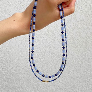 [สีฟ้า] ธรรมชาติ ไพลิน Lapis Lazuli สร้อยคอคริสตัล สร้อยคอย้อนยุค ที่มีสีสัน ลูกปัด สร้อยคอ ระดับไฮเอนด์ แฟชั่น ของขวัญ