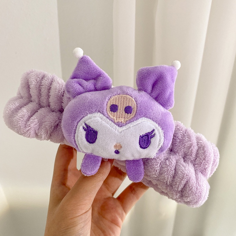 Kawaii Kuromi Cinnamoroll My Melody ที่คาดผม อะนิเมะ Sanrio น่ารัก ตุ๊กตา โบว์ แต่งหน้า ล้างผม เครื่องประดับผม ของขวัญ สําหรับเด็กผู้หญิง