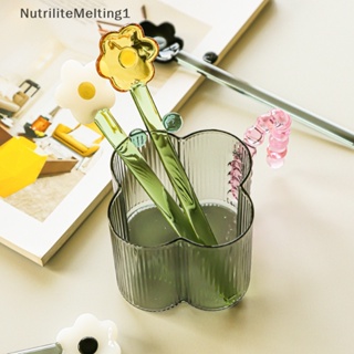 [NutriliteMelting1] ช้อนแก้วใส ด้ามจับยาว ทนความร้อนสูง ลายดอกไม้น่ารัก สําหรับใส่ไอศกรีม ขนมหวาน 1 ชิ้น [TH]