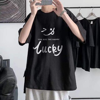 【hot sale】เสื้อยืดแขนสั้น คอกลม แขนห้าส่วน ทรงหลวม สไตล์ฮ่องกง แฟชั่นฤดูร้อน สําหรับผู้ชาย