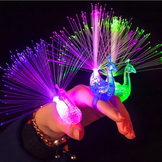 ของเล่นนกยูงเรืองแสงในที่มืด มีไฟแฟลช LED 1 ชิ้น