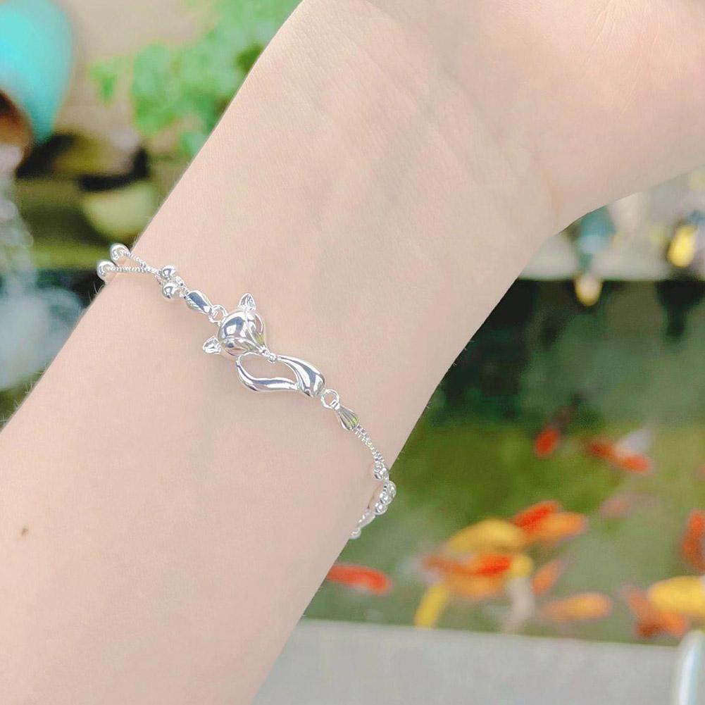 สร้อยข้อมือ จี้สุนัขจิ้งจอกน่ารัก สร้างสรรค์ สีเงิน เครื่องประดับแฟชั่น สําหรับผู้หญิง R4F0