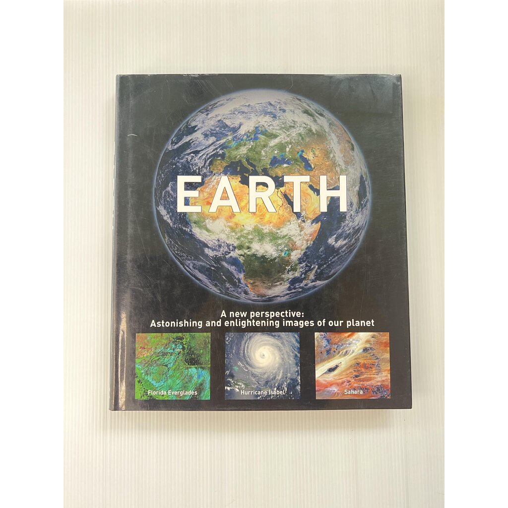 EARTH A NEW PERSPECTIVE Nicholas Cheetham 2009 90-99% Hardcover