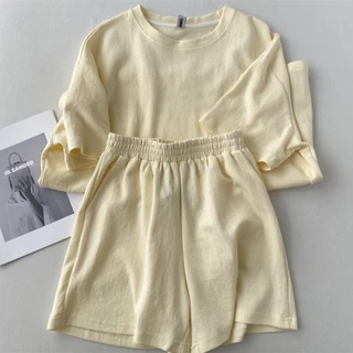 สีทึบ ชุดเซ็ท2ชิ้น เสื้อยืดคอกลม-กางเกงขาสั้นเอวยืด สีพาสเทล น่ารักมากๆ ใส่สบาย ได้ทุกล