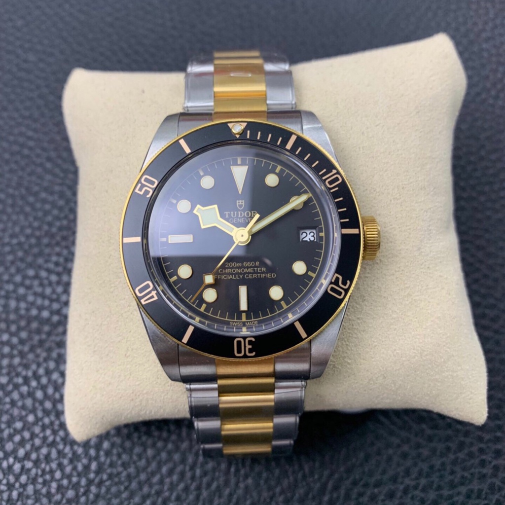 Tudor_zf Factory Biwan Series Swiss แกนกลไกอัตโนมัติ ขนาด : 41 มม. กระจกแซฟไฟร์ 904 สายเหล็กอย่างดี