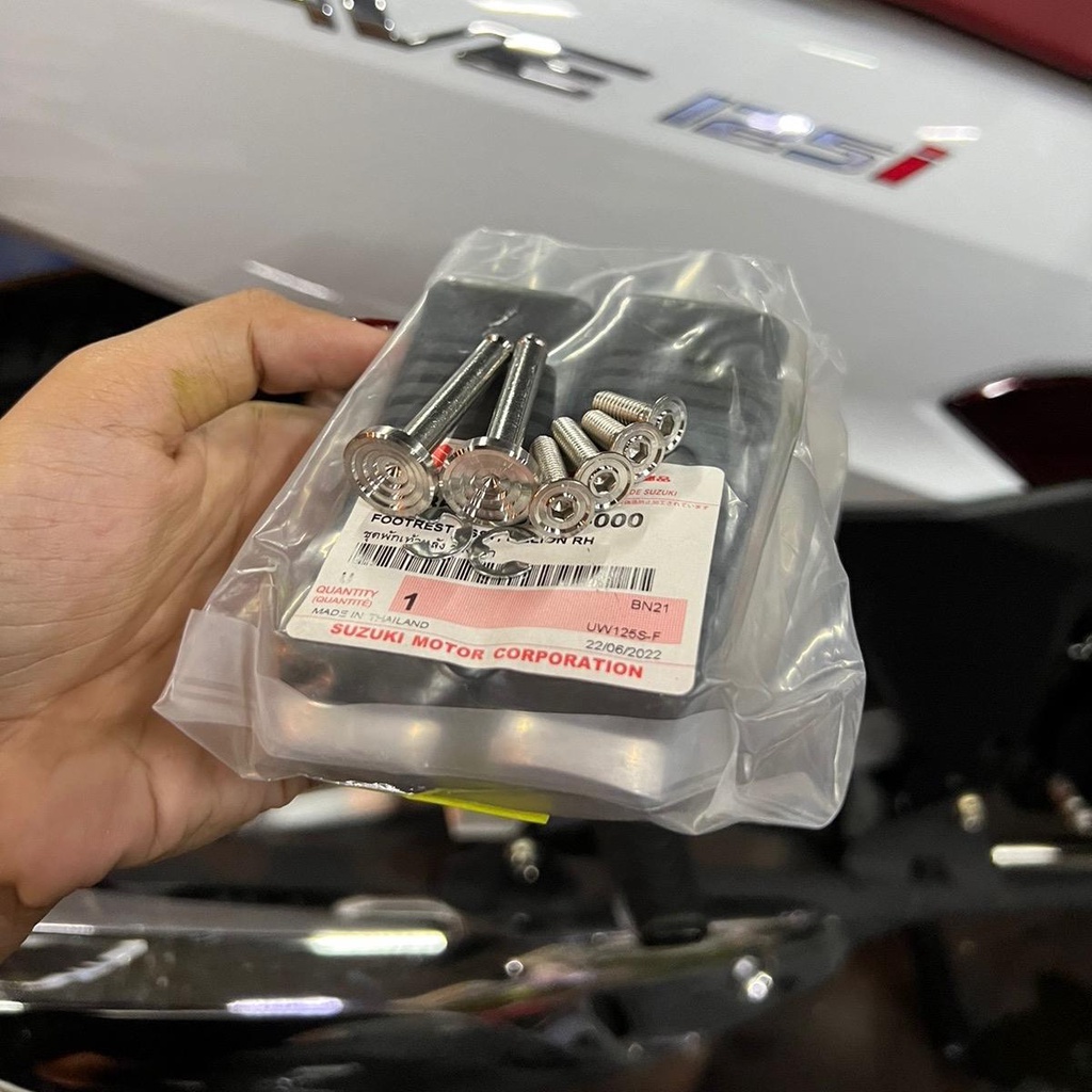 ชุดสุดคุ้ม พักเท้าฮายาเต้แท้1คู่+น็อตสลัก1คู่+น็อตใต้พักเท้างานมือ4ตัว พร้อมใส่แบบหล่อๆ - รูปที่ 2