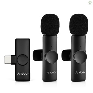 [XS] Andoer One-Trigger-Two Mini 2.4G ไมโครโฟนไร้สาย (2 ตัวส่งสัญญาณ + ตัวรับสัญญาณ 1) ไมโครโฟนแบบหนีบ ระยะการส่งสัญญาณ 20 เมตร แบตเตอรี่ในตัว Plug-and-Play สําหรับสมาร์ทโฟน Type-C