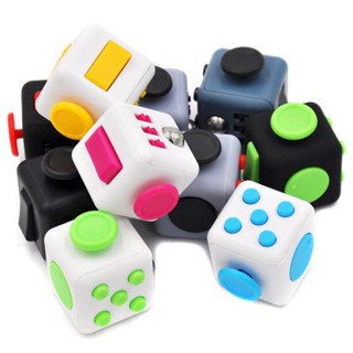 Fidget Cube ลูกเต๋าคลายเครียด ความเครียดความวิตกกังวล เด็กและผู้ใหญ่  ( enjoymall.th ) **กรุงเทพฯพร้อม**