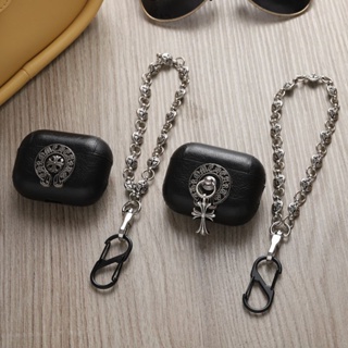 เคสหนัง PU ลายหัวใจ พร้อมสายโซ่คล้อง สําหรับ AirPods 1 2 3 Pro Generation Cross Chrome Hearts AirPods Pro Gen 2