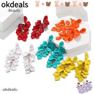 Okdeals ต่างหูอะคริลิค รูปกลีบกุหลาบ