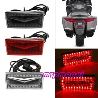 จัดส่งที่รวดเร็ว!ไฟท้ายสะท้อนแสง LED สีทอง สําหรับตกแต่งป้ายทะเบียนรถยนต์ GL1800 18-23 ปี