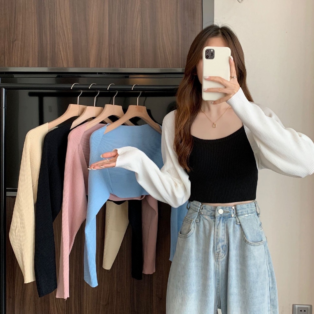 Pudding ~พร้อมส่ง~"23150"เสื้อคุลมครอปแขนยาวไหมพรมผ้าร่องไม่หนาไม่บางตัวนี้คือดีมาก ใส่ง่ายได้ทุกโอกาส