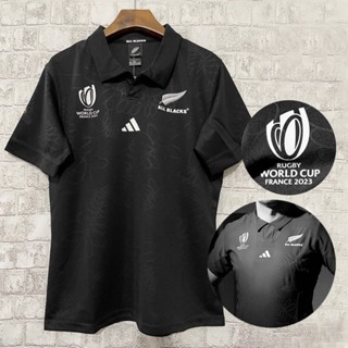 เสื้อกีฬารักบี้ ลายทีมชาติฟุตบอลโลก RWC สีดํา 2023