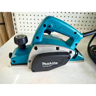 เครื่องขัดกระดาษทราย(กบไสไม้) Power Sander Makita M1902B