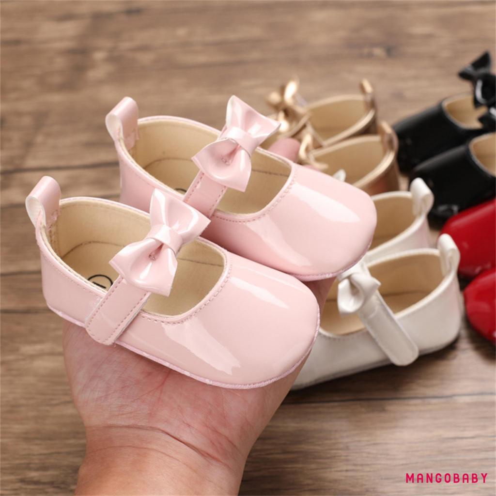 (จัดส่งในกรุงเทพฯ)-เด็กทารกน่ารักรองเท้าหนังนิ่ม Soft Sole Bowknot PU หนังรองเท้า First Walkers ลื่นฤดูใบไม้ผลิฤดูร้อนรองเท้าเจ้าหญิง