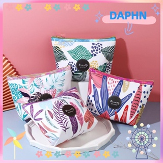 Daphs กระเป๋าเครื่องสําอาง หนัง PU พิมพ์ลายดอกไม้ มีซิป จุของได้เยอะ สําหรับผู้หญิง