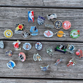 Basketball Souvenirs NBA Pin Badge Brooch Lakers Warriors Bucks Nets Clippers Peripheral Brooch Gift Decoration X217