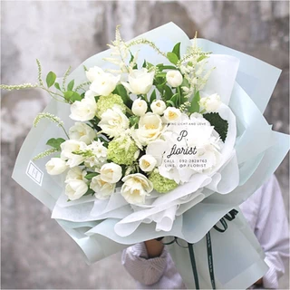 กระดาษฟลาวด์สีพื้นโปร่งขอบมุข ขนาด 58x58 ซม. PF-P006 กระดาษห่อช่อ แผ่นพลาสติกห่อดอกไม้ อุปกรณ์จัดช่อ ดอกไม้ปลอม DIY